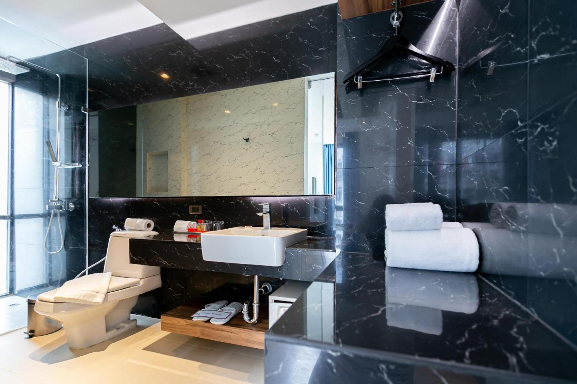 Uno Express Hotel กรุงเทพมหานคร ภายนอก รูปภาพ